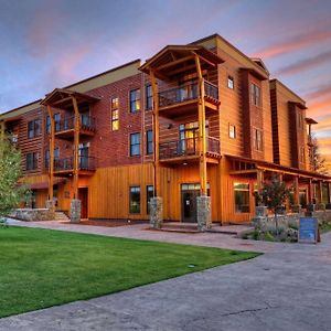 The Lodge At Bronze Buffalo Ranch